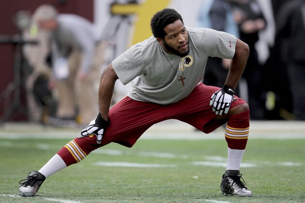 Washington Redskins running back Alfred Morris (46) warms up before an NFL football game against the Dallas Cowboys in Landover, Md., Sunday, Dec. 28, 2014. (AP Photo/Mark Tenally)