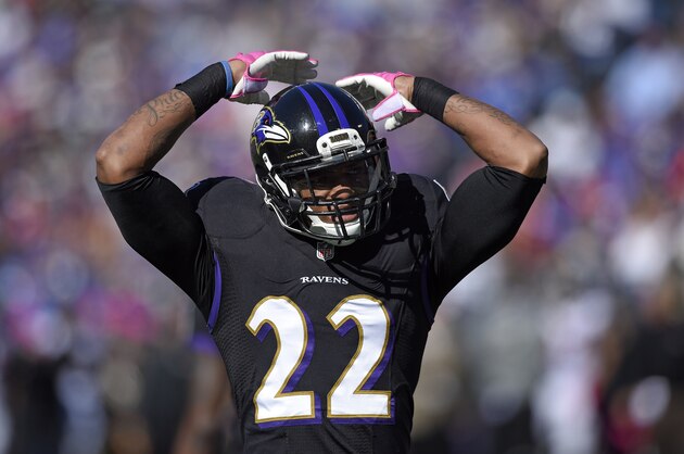 Baltimore Ravens cornerback Jimmy Smith gestures to the crowd during an NFL football game against the Atlanta Falcons, Sunday, Oct. 19, 2014, in Baltimore. (AP Photo/Nick Wass)
