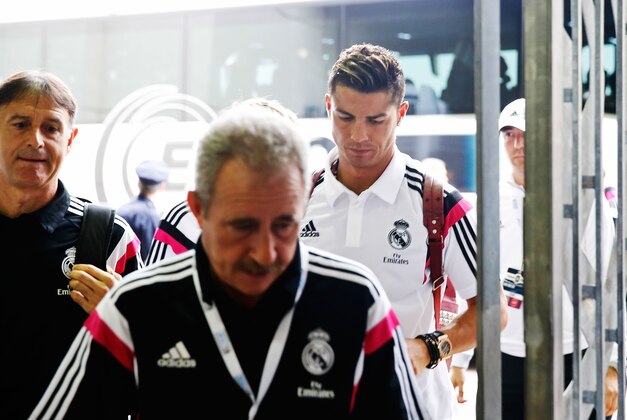 Jul 29, 2014; Dallas, TX, USA; Real Madrid forward Cristiano Ronaldo (7) enters the stadium before the game against AS Roma at Cotton Bowl Stadium. Mandatory Credit: Kevin Jairaj-USA TODAY Sports