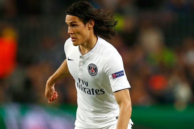 BARCELONA, SPAIN - APRIL 21:  Edinson Cavani of Paris Saint-Germain in action during the UEFA Champions League Quarter Final second leg match between FC Barcelona and Paris Saint-Germain at Camp Nou on April 21, 2015 in Barcelona, Spain.  (Photo by Clive Rose/Getty Images)