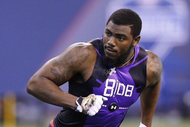 INDIANAPOLIS, IN - FEBRUARY 23: Defensive back Landon Collins of Alabama competes during the 2015 NFL Scouting Combine at Lucas Oil Stadium on February 23, 2015 in Indianapolis, Indiana. (Photo by Joe Robbins/Getty Images) INDIANAPOLIS, IN - FEBRUARY 23: Defensive back Landon Collins of Alabama competes during the 2015 NFL Scouting Combine at Lucas Oil Stadium on February 23, 2015 in Indianapolis, Indiana. (Photo by Joe Robbins/Getty Images)