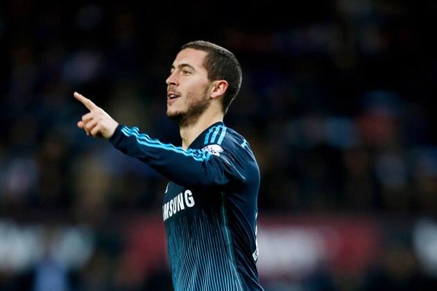 LONDON, ENGLAND - MARCH 04:  Eden Hazard of Chelsea celebrates after scoring the opening goal during the Barclays Premier League match between West Ham and Chelsea at the Boleyn Ground on March 4, 2015 in London, England.  (Photo by Clive Rose/Getty Images)