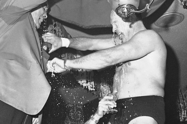** FILE ** In this Sept. 28, 1965 picture, professional wrestler Verne Gagne, right, celebrates the Minnesota Twins pennant clinching with Joseph Duffy in Minneapolis. Gagne, 82, has been implicated in the death of a fellow nursing home resident who died a few weeks after he was injured in an altercation with Gagne. On Jan. 26, 2009, Gagne apparently threw Gutmann to the floor, breaking his hip. Gutmann's daughter, Ruth Hennig, told the Star Tribune of Minneapolis that her father died on Feb. 14, 2009. (AP Photo/Gene Herrick, file)