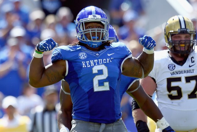 LEXINGTON, KY - SEPTEMBER 27:  Alvin Dupree #2 of the Kentucky Wildcats celebrates after a sack during the game against the Vanderbilt Commodores at Commonwealth Stadium on September 27, 2014 in Lexington, Kentucky.  (Photo by Andy Lyons/Getty Images)