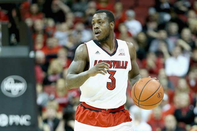 LOUISVILLE, KY - FEBRUARY 21:  Chris Jones #3 of the Louisville Cardinals dribbles the ball during the game against the Miami Hurricanes at KFC YUM! Center on February 21, 2015 in Louisville, Kentucky.  (Photo by Andy Lyons/Getty Images)
