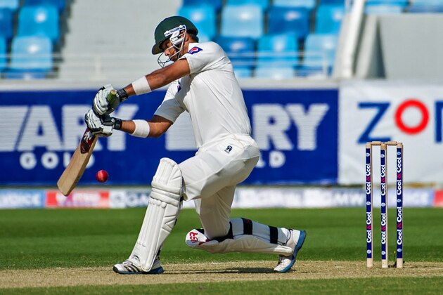 Mohammad Hafeez of Pakistan at bat during the 2nd cricket Test match, of a three match series, between Pakistan and Sri Lanka, at the Dubai International Cricket Stadium, in Dubai, United Arab Emirates, Wednesday,  Jan. 8, 2014. (AP Photo/Stephen Hindley)
