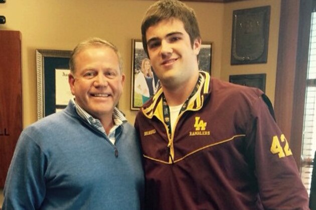 John Shannon (right) committed to Notre Dame as a long snapper on March 21. He is one of two Class of 2016 long snappers committed to an FBS school.