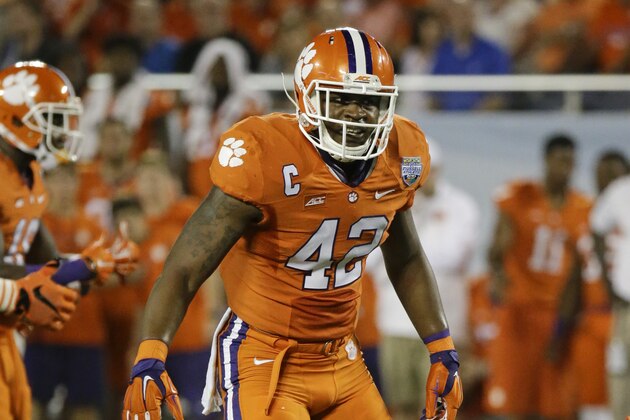 Clemson linebacker Stephone Anthony (42) moves against Oklahoma during the second half of the Russell Athletic Bowl NCAA college football game in Orlando, Fla., Monday, Dec. 29, 2014. Clemson won 40-6. (AP Photo/John Raoux)