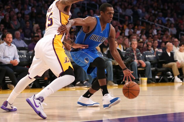 LOS ANGELES, CA - APRIL 12:  Rajon Rondo