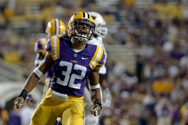 BATON ROUGE, LA - SEPTEMBER 13:  Jalen Collins #32 of the LSU Tigers reacts to a defensive stop during the fourth quarter of a game against the Louisiana Monroe Warhawks at Tiger Stadium on September 13, 2014 in Baton Rouge, Louisiana.  LSU won the game 31-0.(Photo by Stacy Revere/Getty Images)