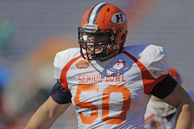 Hobart offensive tackle Ali Marpet (50) runs drills Wednesday, Jan. 21, 2015, at Ladd-Peebles Stadium in Mobile, Ala, during NCAA college football practice for the Senior Bowl.  (AP Photo/Brynn Anderson)
