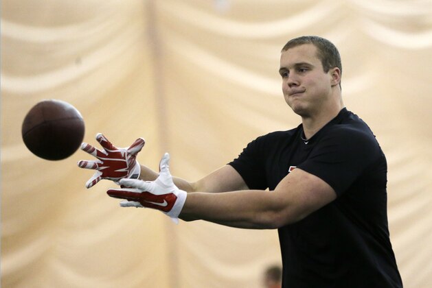 Rutgers tight end Tyler Kroft catches a pass during NFL football Pro Day at Rutgers, Wednesday, March 11, 2015, in Piscataway, N.J. (AP Photo/Mel Evans)
