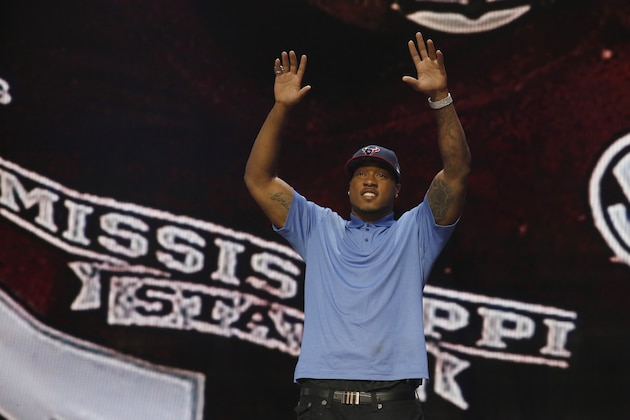 Mississippi State linebacker Benardrick McKinney poses for photos with NFL commissioner Roger Goodell after being selected by the Houston Texans as the 43rd pick in the second round of the 2015 NFL Football Draft,  Friday, May 1, 2015, in Chicago. (AP Photo/Charles Rex Arbogast)