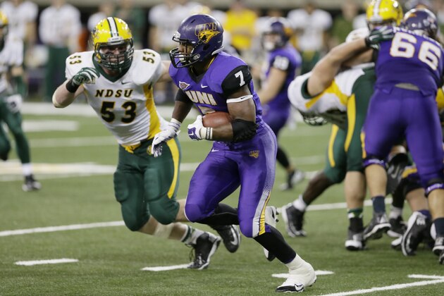 Northern Iowa running back David Johnson (7) runs up field during the second half of an NCAA college football game against North Dakota State, Saturday, Nov. 8, 2014, in Cedar Falls, Iowa. (AP Photo/Charlie Neibergall)