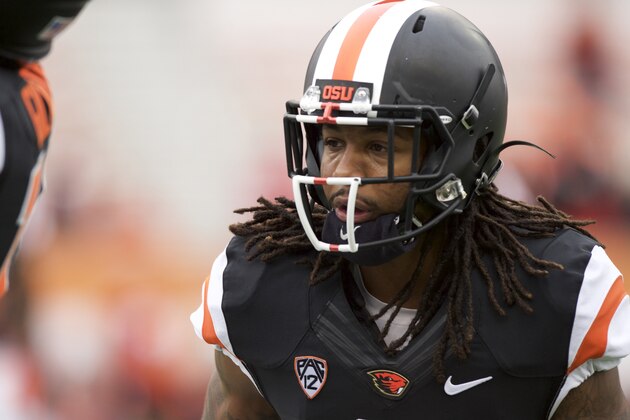 Oregon State cornerback Steven Nelson (2) warms up before the start of an NCAA college football game against Washington State in Corvallis, Ore., Saturday, Nov. 8, 2014. (AP Photo/Troy Wayrynen)