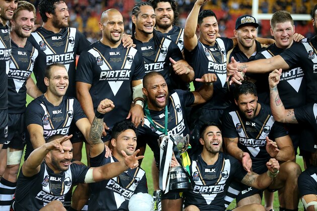 BRISBANE, AUSTRALIA - MAY 03:  New Zealand celebrate winning the Trans-Tasman Test match between the Australia Kangaroos and the New Zealand Kiwis at Suncorp Stadium on May 3, 2015 in Brisbane, Australia.  (Photo by Chris Hyde/Getty Images)