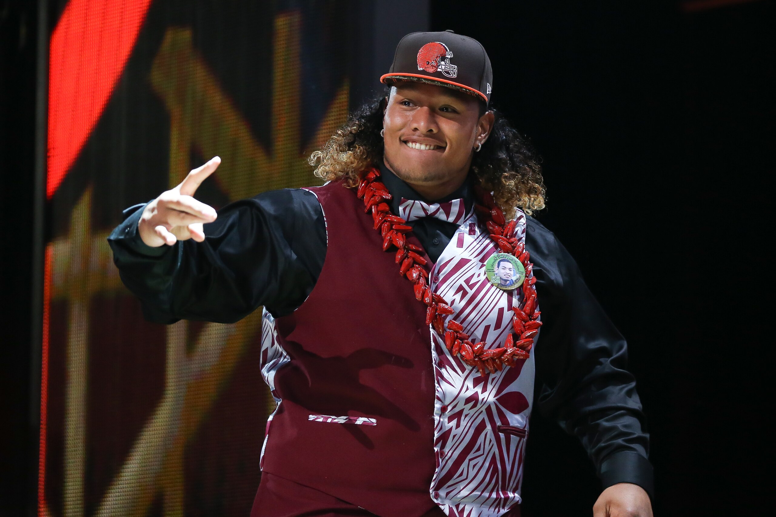CHICAGO, IL - APRIL 30:  Danny Shelton of the Washington Huskies walks on stage after being picked #12 overall by the Cleveland Browns during the first round of the 2015 NFL Draft at the Auditorium Theatre of Roosevelt University on April 30, 2015 in Chicago, Illinois.  (Photo by Jonathan Daniel/Getty Images)