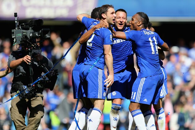 LONDON, ENGLAND - MAY 03:  John Terry (C) and Branislav Ivanovic (L) and Didier Drogba of Chelsea (R) celebrate winning the Premier League title after the Barclays Premier League match between Chelsea and Crystal Palace at Stamford Bridge on May 3, 2015 in London, England.  (Photo by Clive Mason/Getty Images)