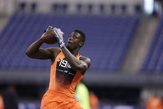 former Missouri wide receiver Dorial Green-Beckham runs a drill at the NFL football scouting combine in Indianapolis, Saturday, Feb. 21, 2015. (AP Photo/David J. Phillip)