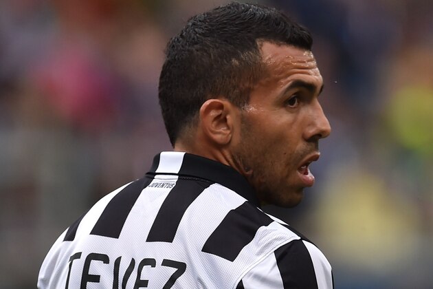 GENOA, ITALY - MAY 02:  Carlos Tevez of  Juventus FC looks on during the Serie A match between UC Sampdoria and Juventus FC at Stadio Luigi Ferraris on May 2, 2015 in Genoa, Italy.  (Photo by Valerio Pennicino/Getty Images)