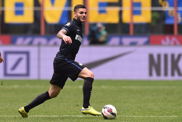 MILAN, ITALY - MAY 03:  Mauro Icardi of Internazionale Milano in action during the Serie A match between FC Internazionale Milano and AC Chievo Verona at Stadio Giuseppe Meazza on May 3, 2015 in Milan, Italy.  (Photo by Tullio M. Puglia/Getty Images)
