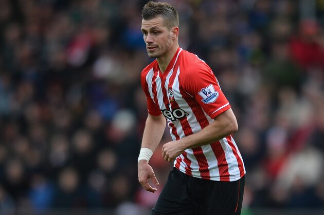 SOUTHAMPTON, ENGLAND - MARCH 21:  Morgan Schneiderlin of Southampton in action during the Barclays Premier League match between Southampton and Burnley at St Mary's Stadium on March 21, 2015 in Southampton, England.  (Photo by Christopher Lee/Getty Images)