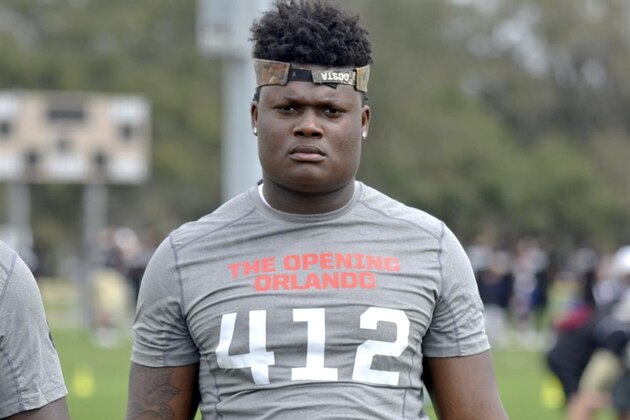 USC is making a strong push for 2016 4-star Florida DT Keyshon Camp.