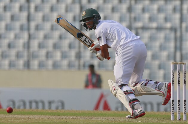 Bangladesh’s Mahmudullah plays a shot during the second day of their second test cricket match against Pakistan in Dhaka, Bangladesh, Thursday, May 7, 2015. (AP Photo/ A.M. Ahad)