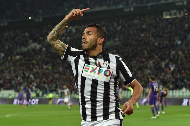 TURIN, ITALY - APRIL 29:  Carlos Tevez of Juventus FC celebrates a goal during the Serie A match between Juventus FC and ACF Fiorentina at Juventus Arena on April 29, 2015 in Turin, Italy.  (Photo by Valerio Pennicino/Getty Images)