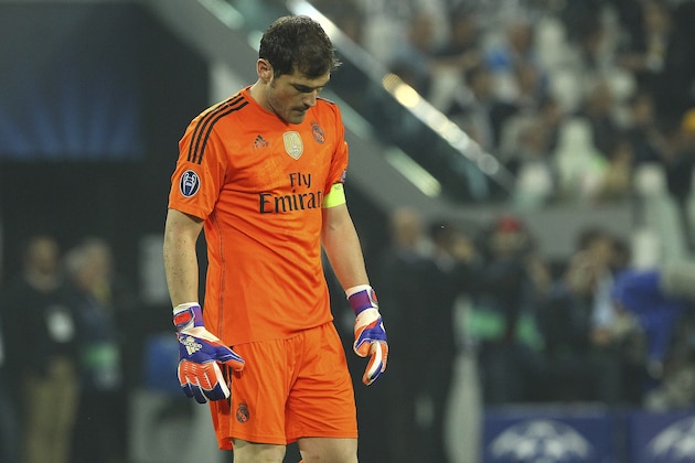 TURIN, ITALY - MAY 05:  Iker Casillas of Real Madrid CF shows his dejection during the UEFA Champions League semi final match between Juventus and Real Madrid CF at Juventus Arena on May 5, 2015 in Turin, Italy.  (Photo by Marco Luzzani/Getty Images)