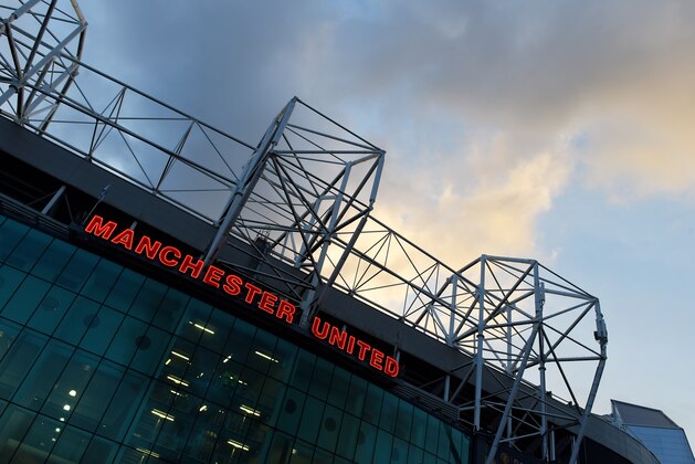 MANCHESTER, ENGLAND - MARCH 09:  A general view of the stadium prior to kickoff during the FA Cup Quarter Final match between Manchester United and Arsenal at Old Trafford on March 9, 2015 in Manchester, England.  (Photo by Michael Regan/Getty Images)
