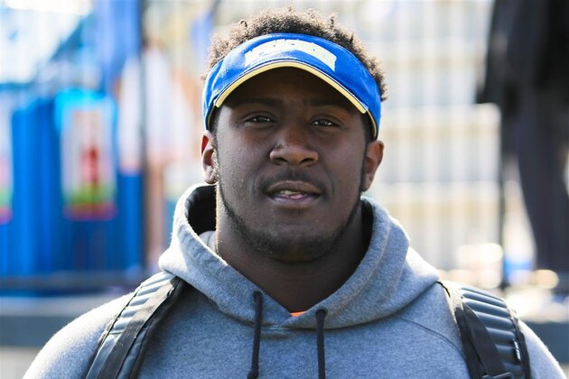 There is a clear-cut leader who has emerged for 2016 5-Star DT Julian Rochester.