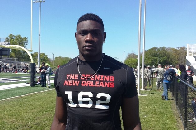 The nation's top-ranked weak-side defensive end, Janarius Robinson is equally talented with musical instruments as he is on the football field.