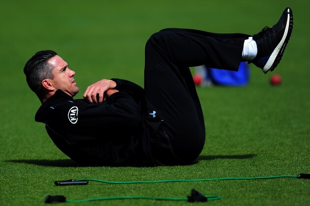 LONDON, ENGLAND - MAY 12:  Kevin Pietersen of Surrey warms up prior to the start of play during day three of the LV County Championship match between Surrey and Leicestershire at The Kia Oval on May 12, 2015 in London, England.  (Photo by Dan Mullan/Getty Images)