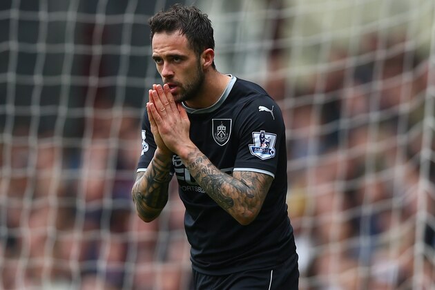 LONDON, ENGLAND - MAY 02: Danny Ings of Burnley reacts after failing to score during the Barclays Premier League match between West Ham United and Burnley at the Boleyn Ground on May 2, 2015 in London, England.  (Photo by Paul Gilham/Getty Images)