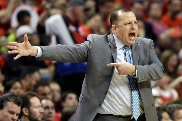 Chicago Bulls head coach Tom Thibodeau yells to his team during the first half of Game 4 in a second-round NBA basketball playoff series against the Cleveland Cavaliers in Chicago on Sunday, May 10, 2015. The Cavaliers won 86-84. (AP Photo/Nam Y. Huh)