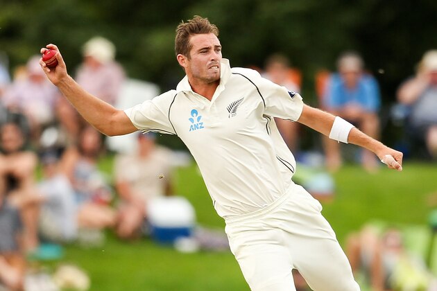 CHRISTCHURCH, NEW ZEALAND - DECEMBER 27:  Tim Southee of New Zealand fields from his bowling during day two of the First Test match between New Zealand and Sri Lanka at Hagley Oval on December 27, 2014 in Christchurch, New Zealand.  (Photo by Martin Hunter/Getty Images)