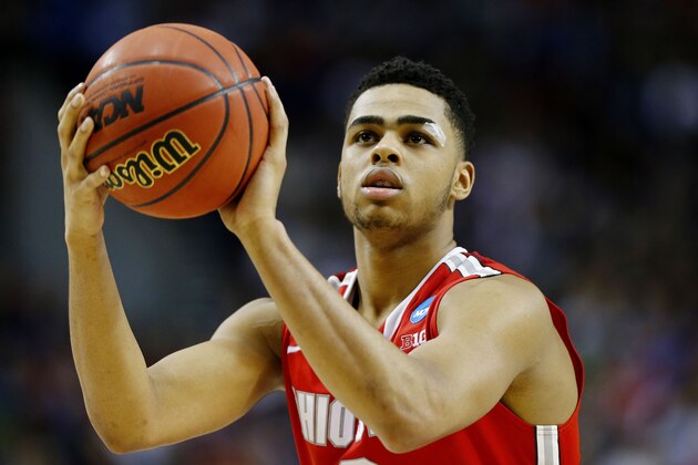 PORTLAND, OR - MARCH 21:  D'Angelo Russell #0 of the Ohio State Buckeyes takes a free htrow in the second half against the Arizona Wildcats during the third round of the 2015 NCAA Men's Basketball Tournament at Moda Center on March 21, 2015 in Portland, Oregon.  (Photo by Jonathan Ferrey/Getty Images)