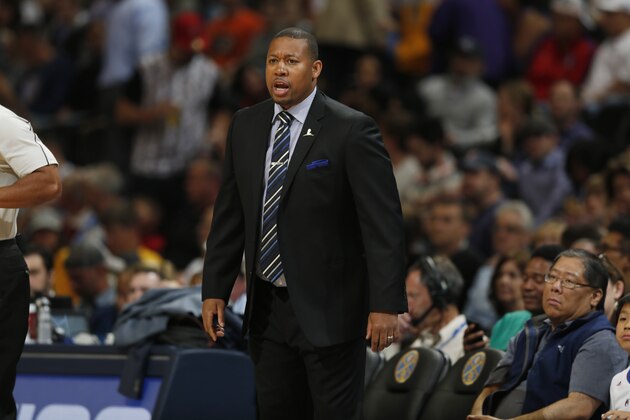 Denver Nuggets head coach Melvin Hunt directs his team against the Los Angeles Clippers in the third quarter of an NBA basketball game Saturday, April 4, 2015, in Denver. The Clippers won 107-92. (AP Photo/David Zalubowski)