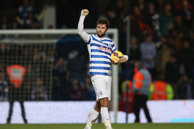 LONDON, ENGLAND - DECEMBER 20:  Charlie Austin of QPR celebrates victory after his three goals during the Barclays Premier League match between Queens Park Rangers and West Bromwich Albion at Loftus Road on December 20, 2014 in London, England.  (Photo by Scott Heavey/Getty Images)