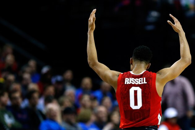 PORTLAND, OR - MARCH 19: D'Angelo Russell #0 of the Ohio State Buckeyes acknowledges the crowd against the Virginia Commonwealth Rams in the second half during the second round of the 2015 NCAA Men's Basketball Tournament at Moda Center on March 19, 2015 in Portland, Oregon.  (Photo by Jonathan Ferrey/Getty Images)