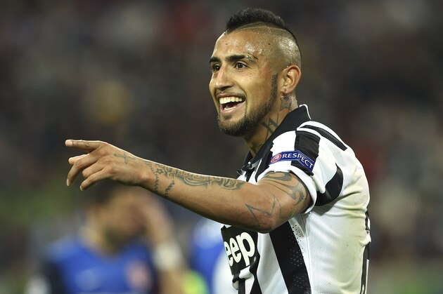 TURIN, ITALY - APRIL 14:  Arturo Vidal of Juventus FC celebrates during the UEFA Champions League Quarter Final First Leg match between Juventus and AS Monaco FC at Juventus Arena on April 14, 2015 in Turin, Italy.  (Photo by Marco Luzzani/Getty Images)