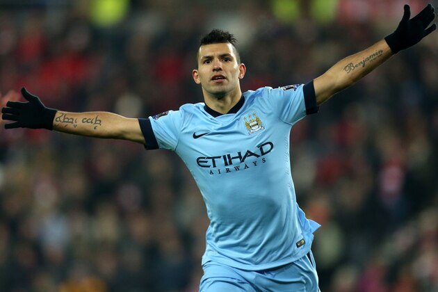 Manchester City's Sergio Aguero celebrates his goal during their English Premier League soccer match against Sunderland at the Stadium of Light, Sunderland, England, Wednesday, Dec. 3, 2014. (AP Photo/Scott Heppell)