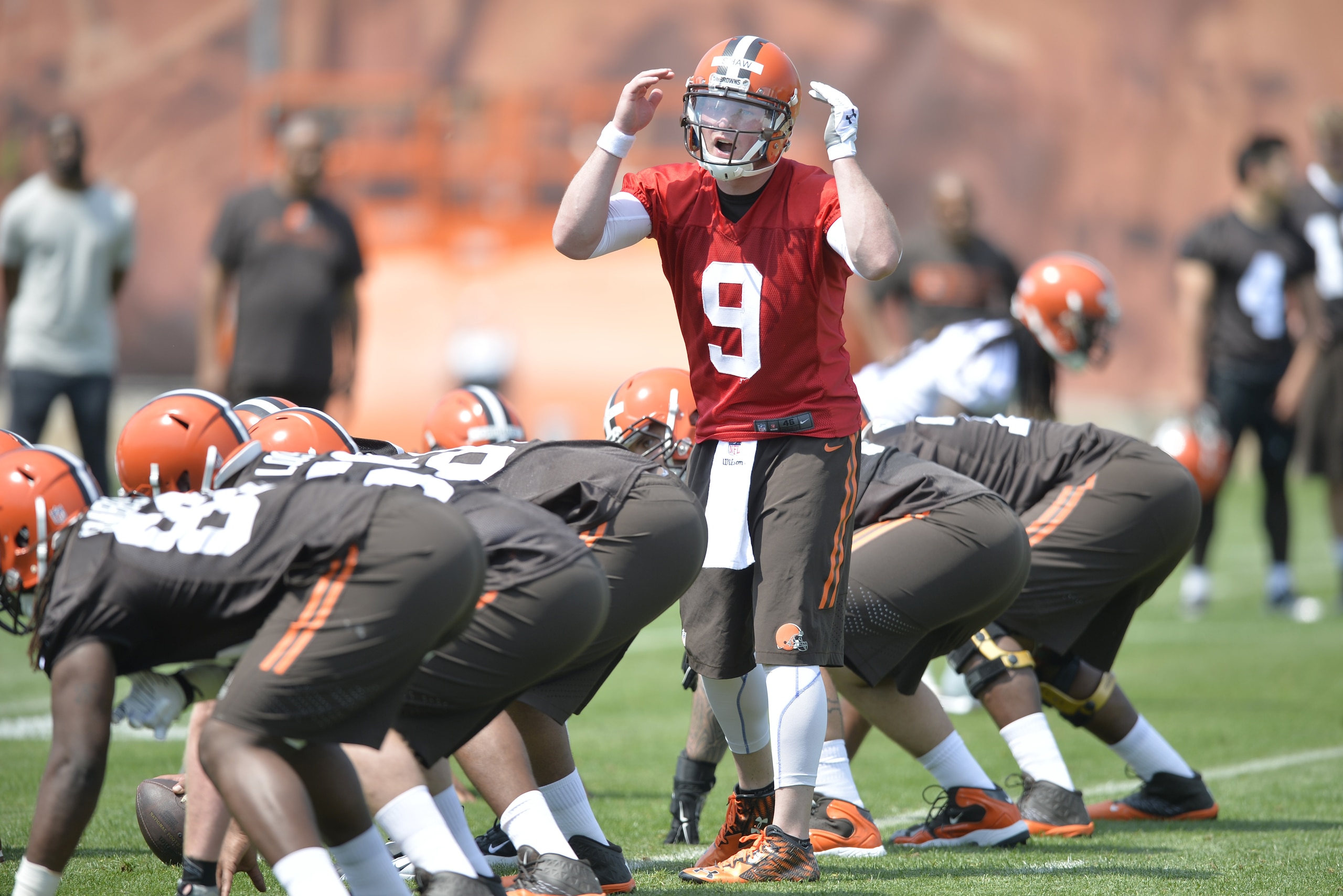 Cleveland Browns quarterback Connor Shaw (9) calls a play during practice at NFL football minicamp in Berea, Ohio, Friday, May 8, 2015. (AP Photo/David Richard) Cleveland Browns quarterback Connor Shaw (9) calls a play during practice at NFL football minicamp in Berea, Ohio, Friday, May 8, 2015. (AP Photo/David Richard)