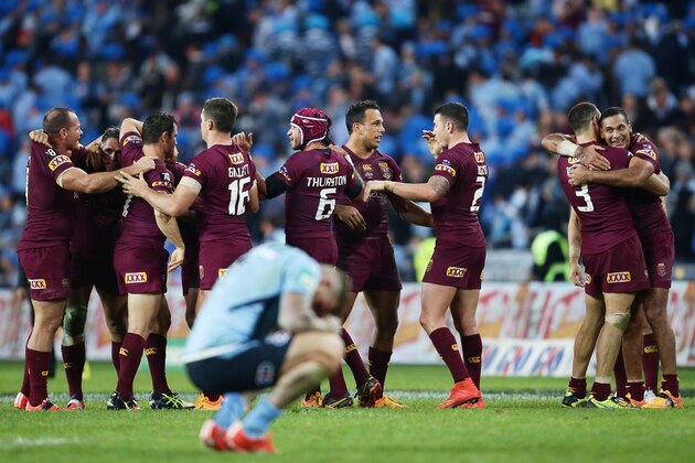 SYDNEY, AUSTRALIA - MAY 27:  Maroons players celebrate victory at fulltime during game one of the State of Origin series between the New South Wales Blues and the Queensland Maroons at ANZ Stadium on May 27, 2015 in Sydney, Australia.  (Photo by Matt King/Getty Images)