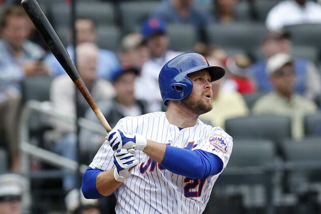 New York Mets' Lucas Duda watches his eighth-inning, three-run home run in a baseball game against the St. Louis Cardinals in New York, Thursday, May 21, 2015. (AP Photo/Kathy Willens)