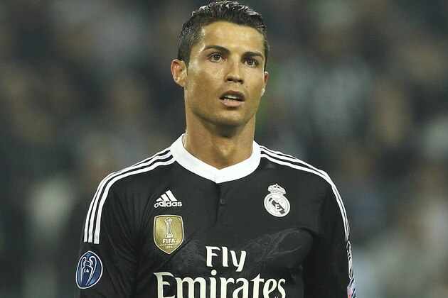 TURIN, ITALY - MAY 05:  Cristiano Ronaldo of Real Madrid CF looks on during the UEFA Champions League semi final match between Juventus and Real Madrid CF at Juventus Arena on May 5, 2015 in Turin, Italy.  (Photo by Marco Luzzani/Getty Images)