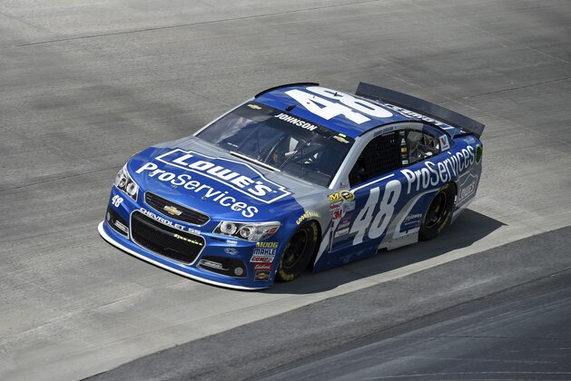 Jimmie Johnson drives during final practice for Sunday's NASCAR Sprint Cup series auto race, Saturday, May 30, 2015, at Dover International Speedway in Dover, Del. (AP Photo/Nick Wass)