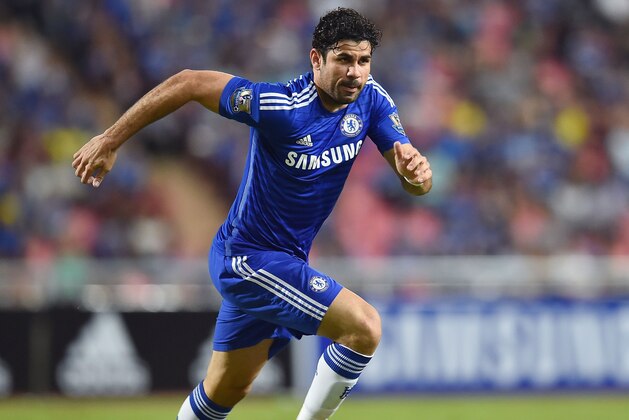 BANGKOK, THAILAND - MAY 30: Diego Costa #19 of Chelsea FC runs during the international friendly match between Thailand All-Stars and Chelsea FC at Rajamangala Stadium on May 30, 2015 in Bangkok, Thailand.  (Photo by Thananuwat Srirasant/Getty Images)