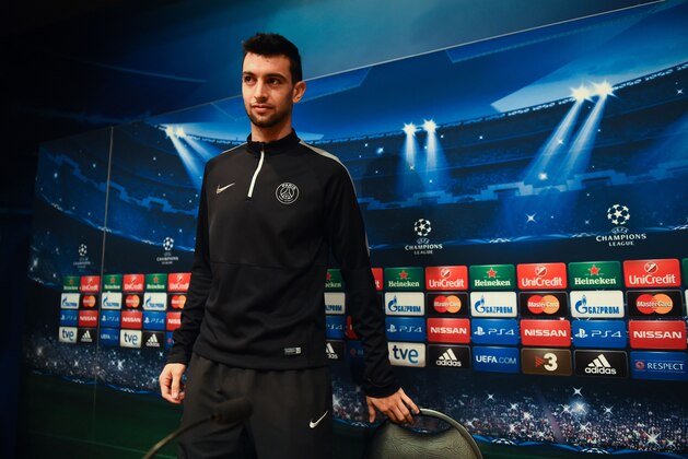 BARCELONA, SPAIN - APRIL 20:  Javier Pastore of Paris Saint-Germain FC arrives at a press conference ahead of their UEFA Champions League quarter-final second leg match against FC Barcelona at Camp Nou on April 20, 2015 in Barcelona, Spain.  (Photo by David Ramos/Getty Images)